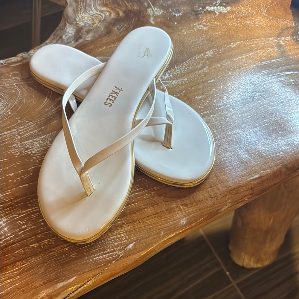 TKEES Women's White Flip Flops